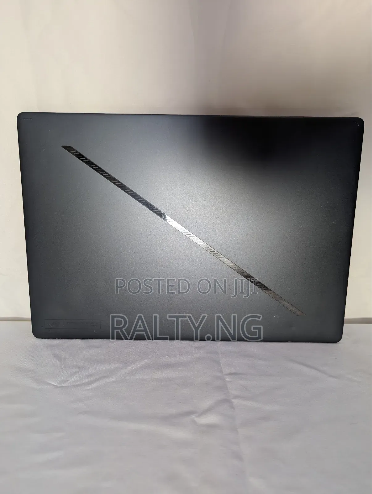 Laptop Asus ROG Zephyrus G16 16GB Intel Core Ultra 9 SSD 1T
