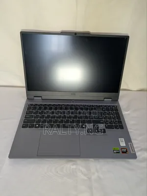 Laptop Lenovo LOQ 15AHP10 16GB AMD Ryzen 5 SSD 1T