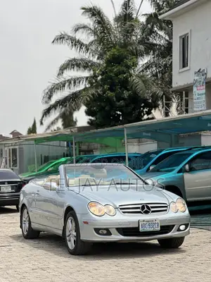 Mercedes-Benz CLK 2008 Silver