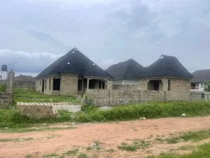 Tastefully Built 3bedrooms Bungalow With Security House