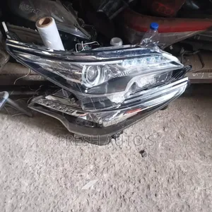 Head Lamp Fortuner 2018