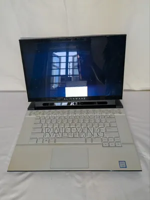 Laptop Dell Alienware M15 16GB Intel Core i7 SSD 512GB