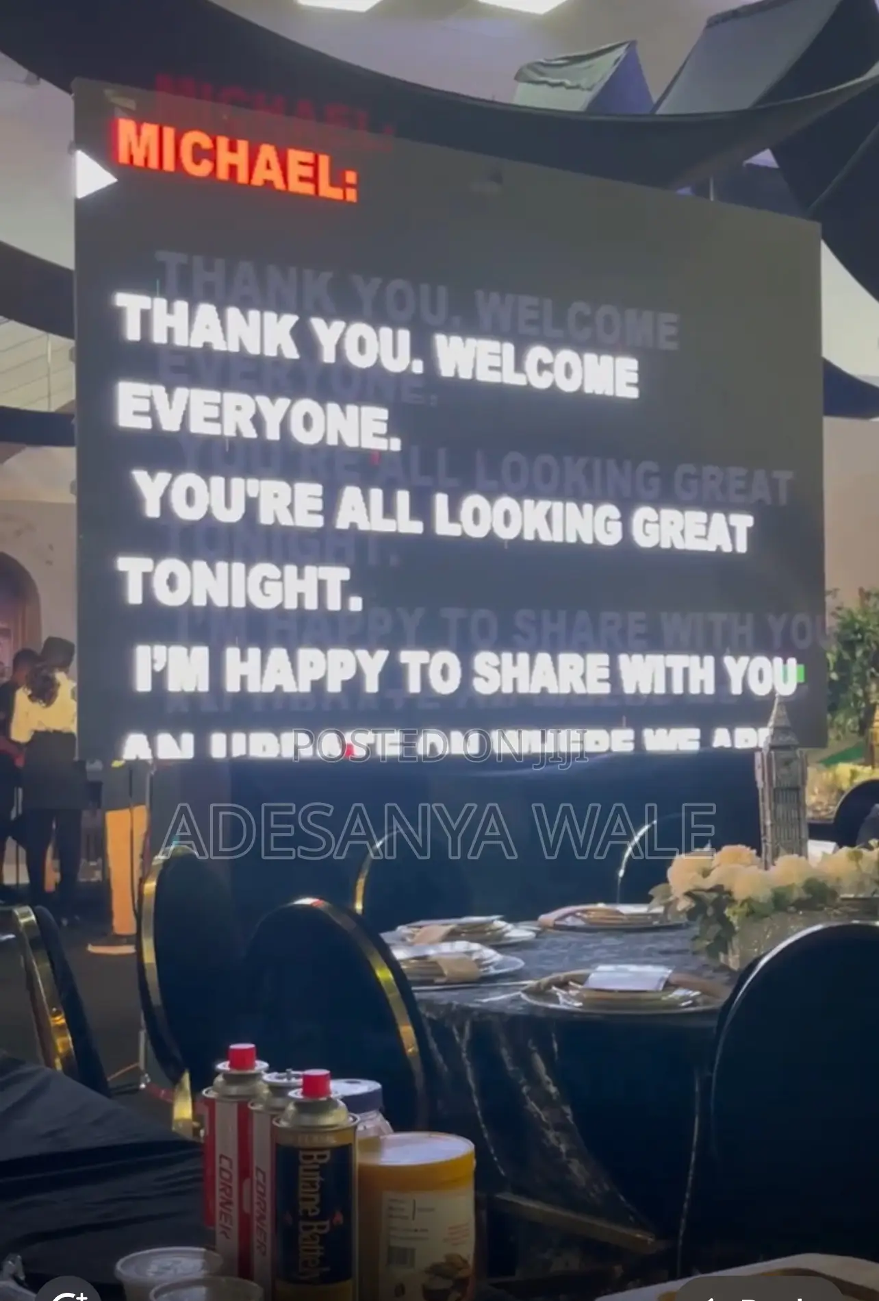 Autocue/Teleprompter on Big Screen Service