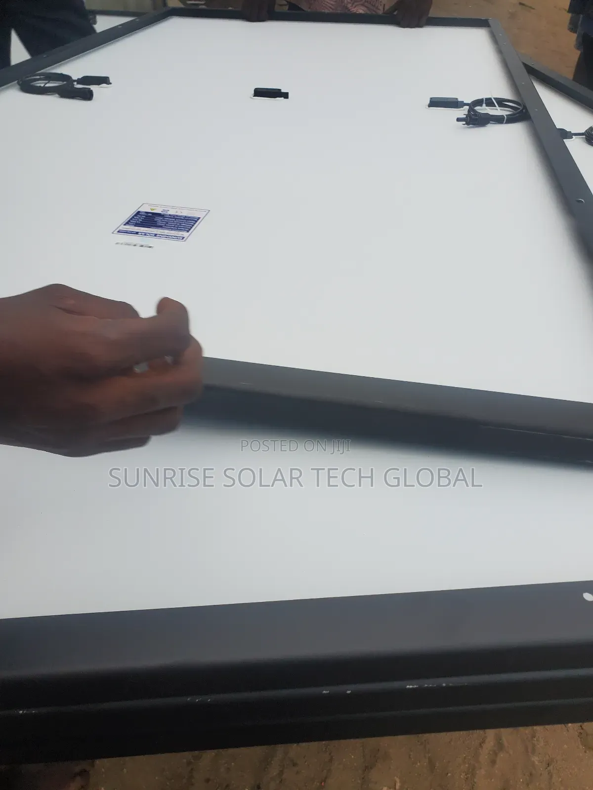 550w Solar Panels All Black
