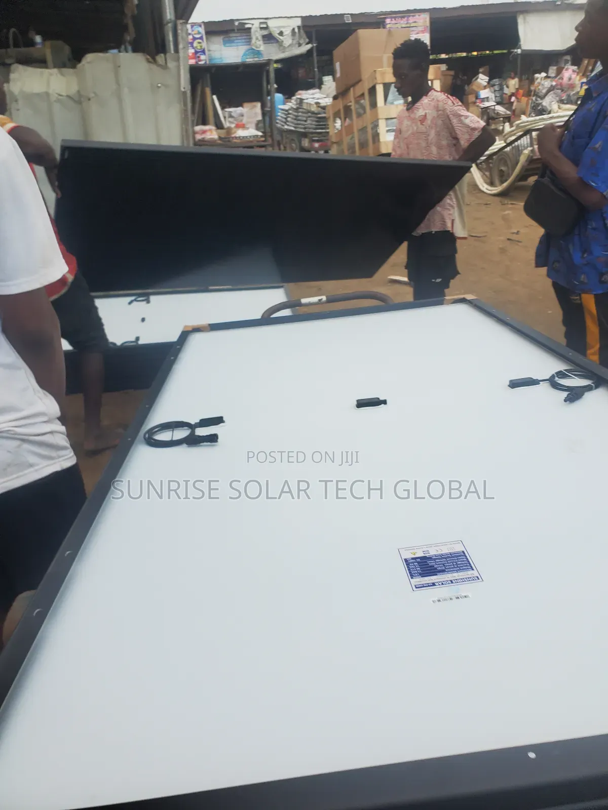 550w Solar Panels All Black