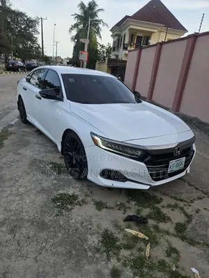 Honda Accord Sport 2.0T 2022 White