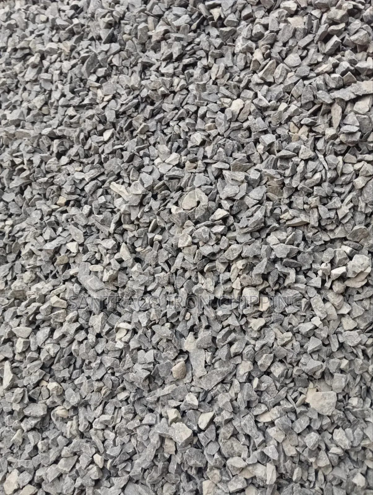 Sentraco Iron Black Elite Chippings and Granite for Constructions