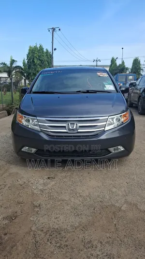 Honda Odyssey Touring 2013 Gray