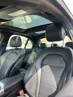 Mercedes-Benz C300 2015 Black