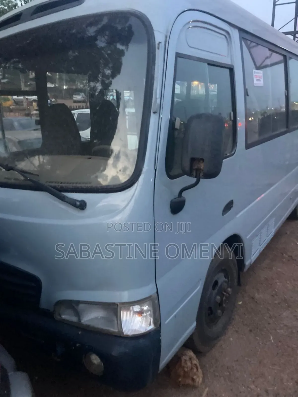 Hyundai County 2000 Brown