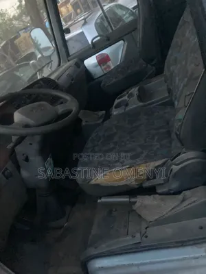 Hyundai County 2000 Brown