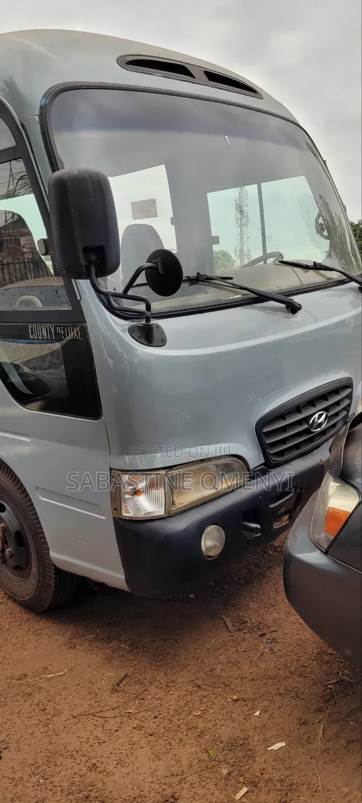 Hyundai County 2000 Brown