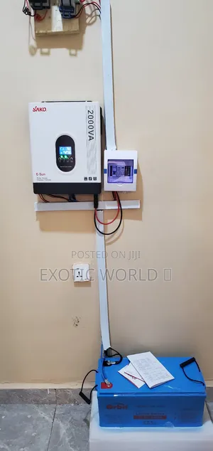 2kva Sako Hybrid Inverter + 2.5kwh Battery + 2 560w Bifacial Panels