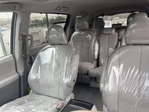 Toyota Sienna XLE 7 Passenger Mobility 2012 White