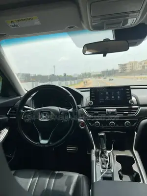 Honda Accord 2022 Silver