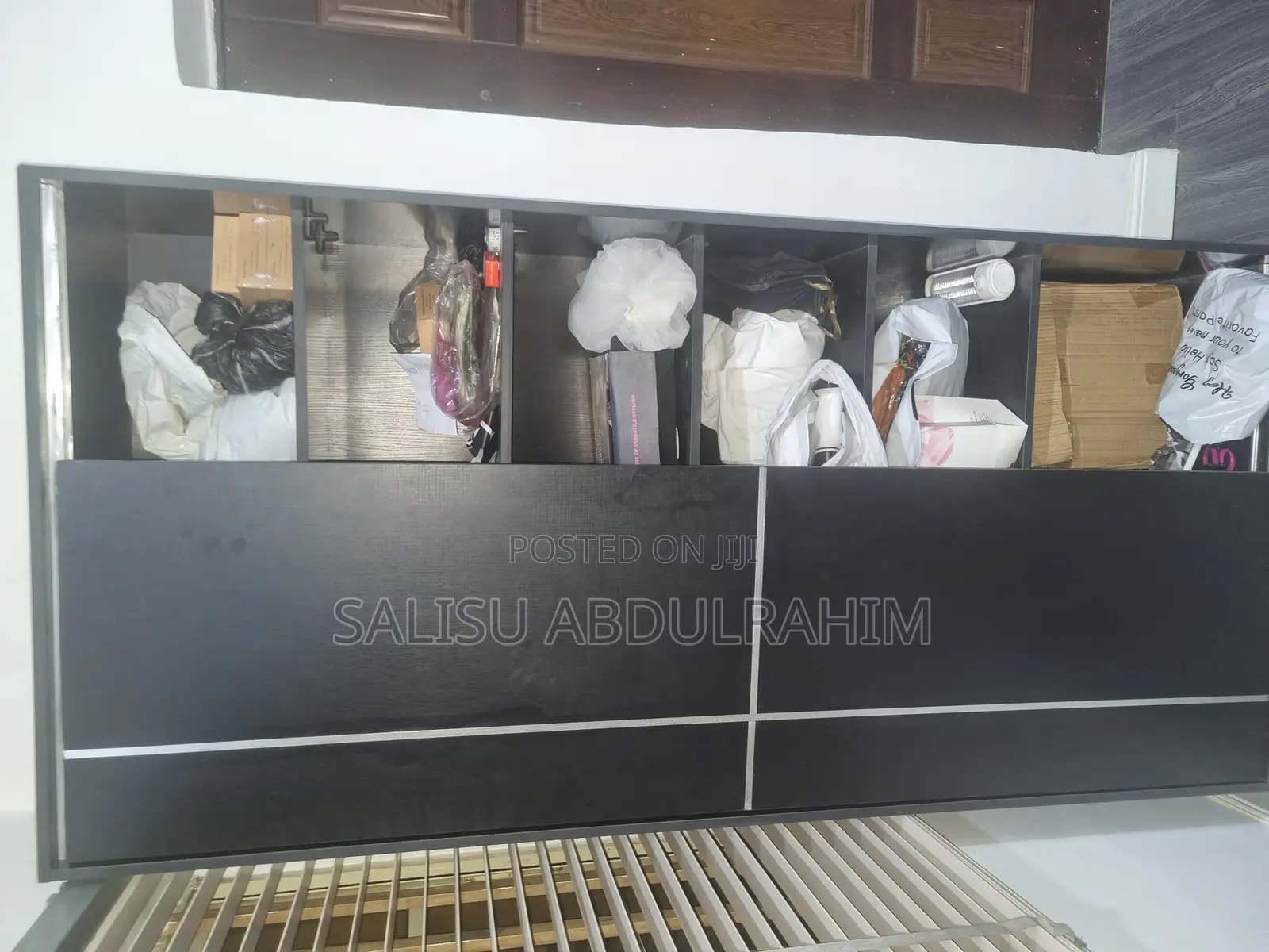 Wardrobe 82