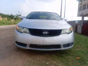 Kia Forte 2010 Silver