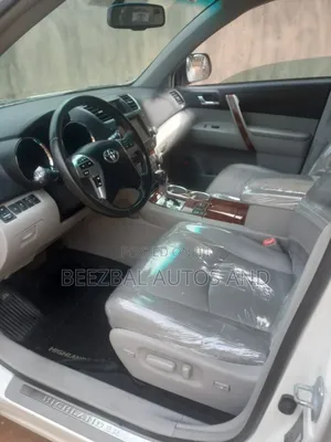 Toyota Highlander Limited 2012 White