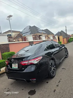 Toyota Camry SE FWD 2020 Black