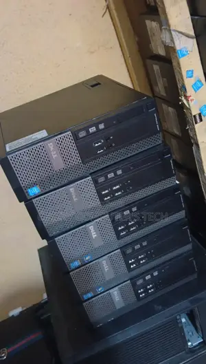 Desktop Computer Dell OptiPlex 390 4GB Intel Core i5 HDD 500GB