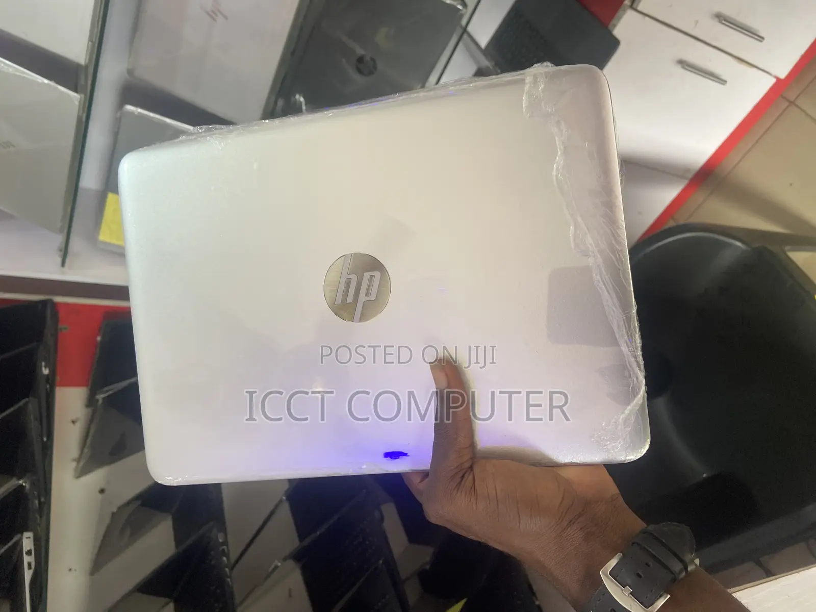 New Laptop HP 8GB Intel Core i7 SSD 256GB