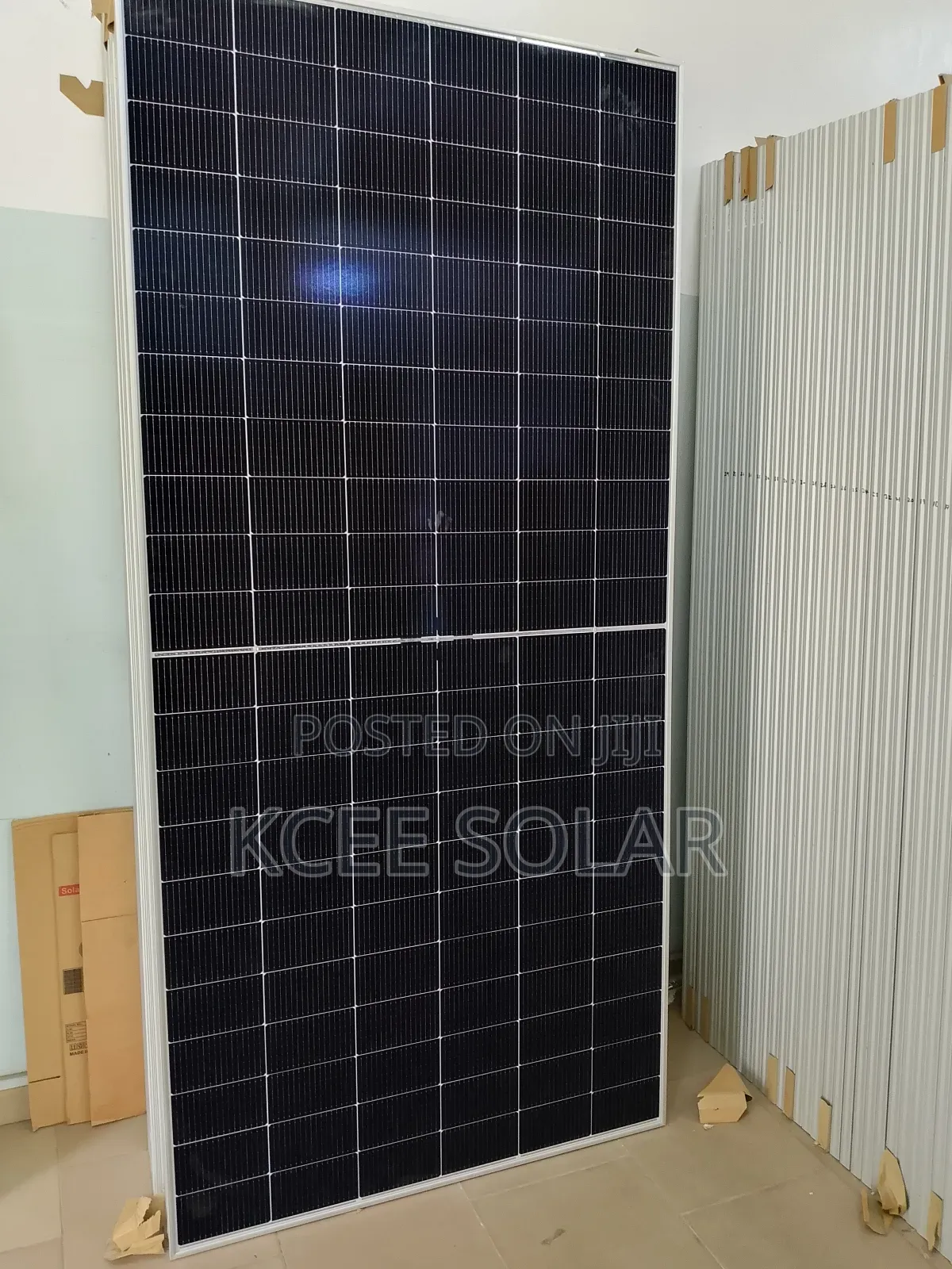 650w Jinko Solar Panel