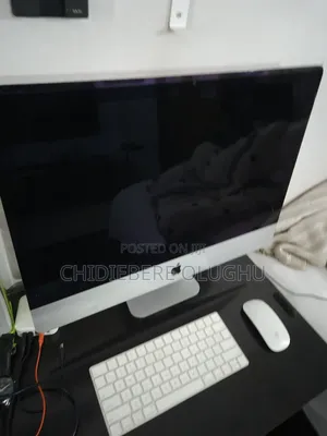 Desktop Computer Apple iMac 8GB Intel Core i3 SSD 512GB