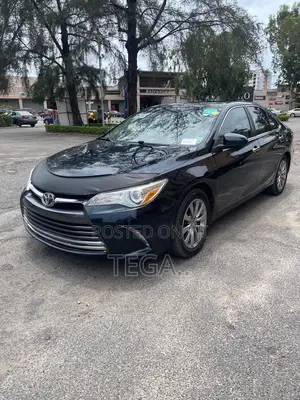 Toyota Camry XLE 4dr Sedan (2.5L 4cyl 6A) 2016 Black