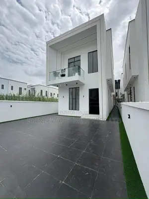 5bdrm Duplex in Off Vgc, Lekki,, Chevron for sale