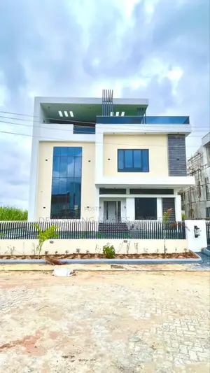 Furnished 6bdrm Mansion in Northern Firshre, Chevron for sale
