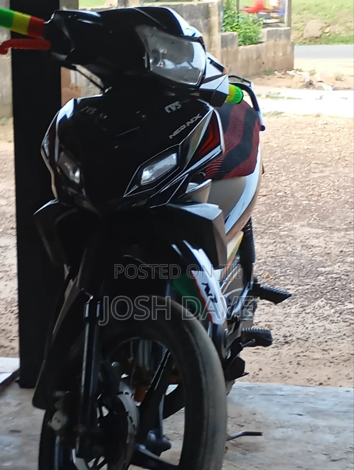 TVS Neo NX 2025 Black