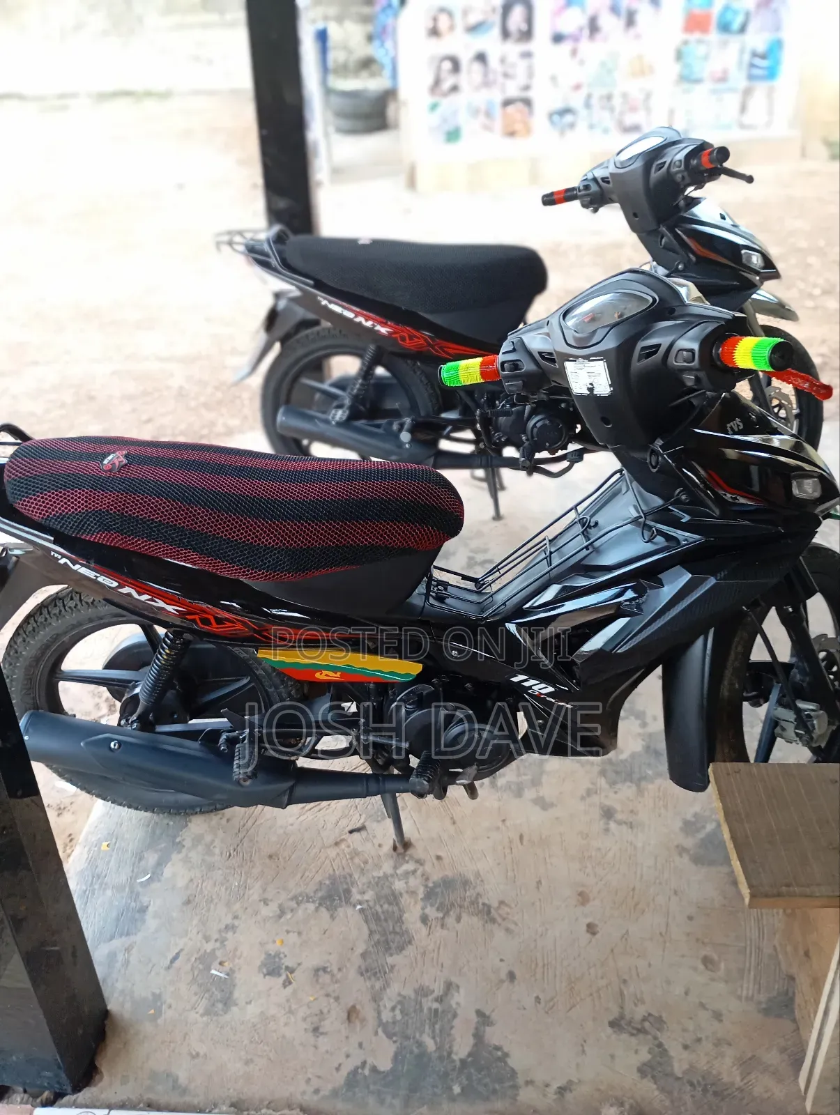 TVS Neo NX 2025 Black