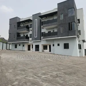 3bdrm Block of Flats in Kolapo Ishola Gra, Akobo for rent
