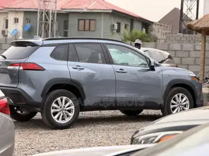 Toyota Corolla Cross 2024 Gray