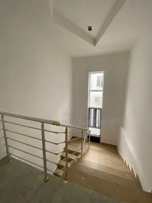 5bdrm Duplex in Mega Mound Estate, Ikota for rent