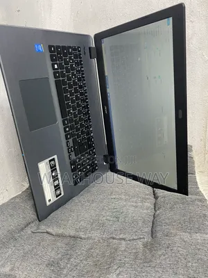 Laptop Acer Aspire E5-731 4GB Intel Pentium HDD 1T