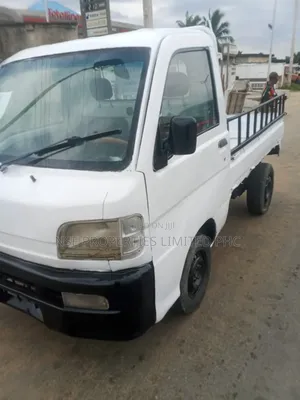 Daihatsu Hijet 2015 White