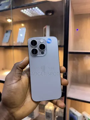 Apple iPhone 15 Pro 256 GB