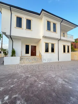 5bdrm Duplex in Kaura for sale
