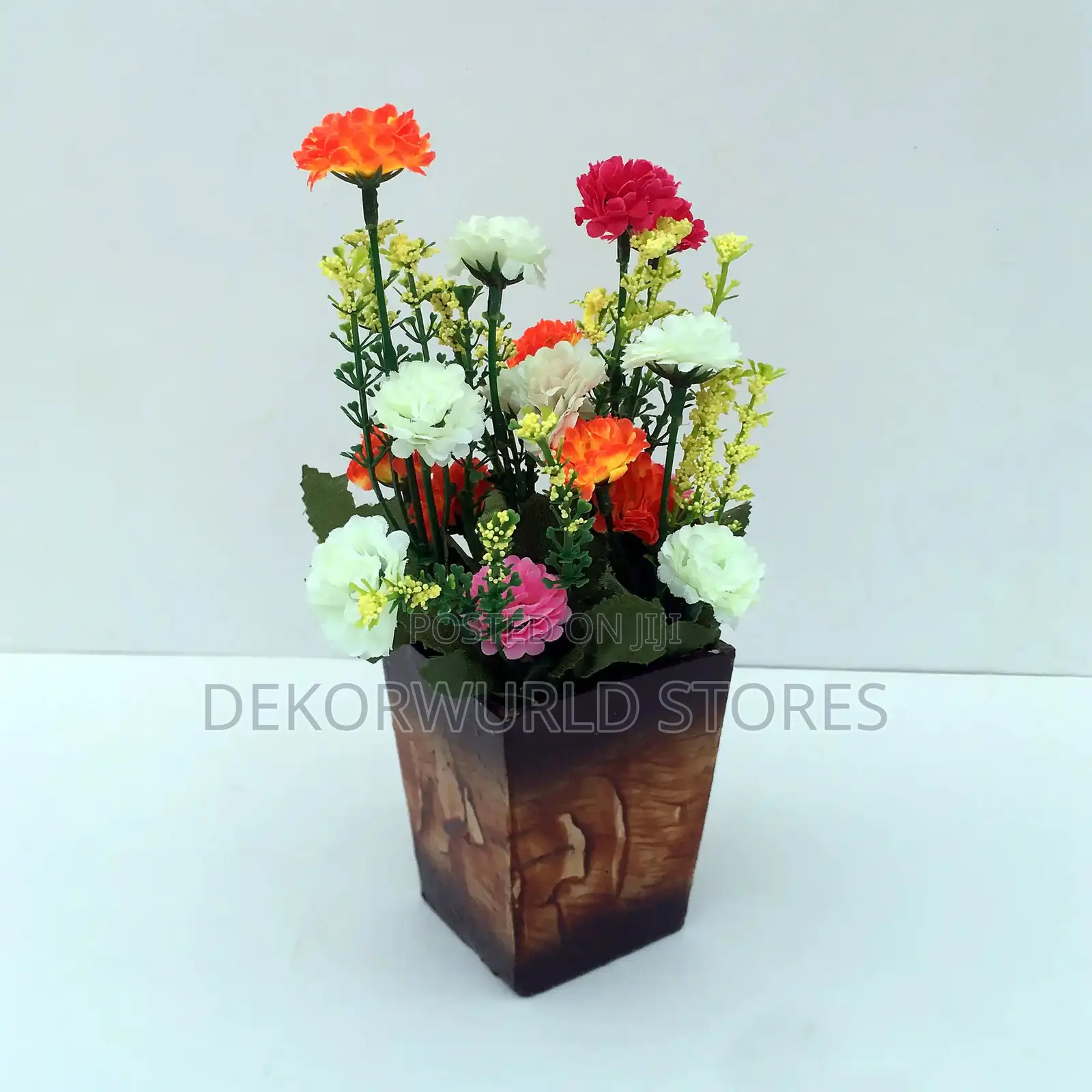 Tiny Wooden Vases With Carnation Flowers