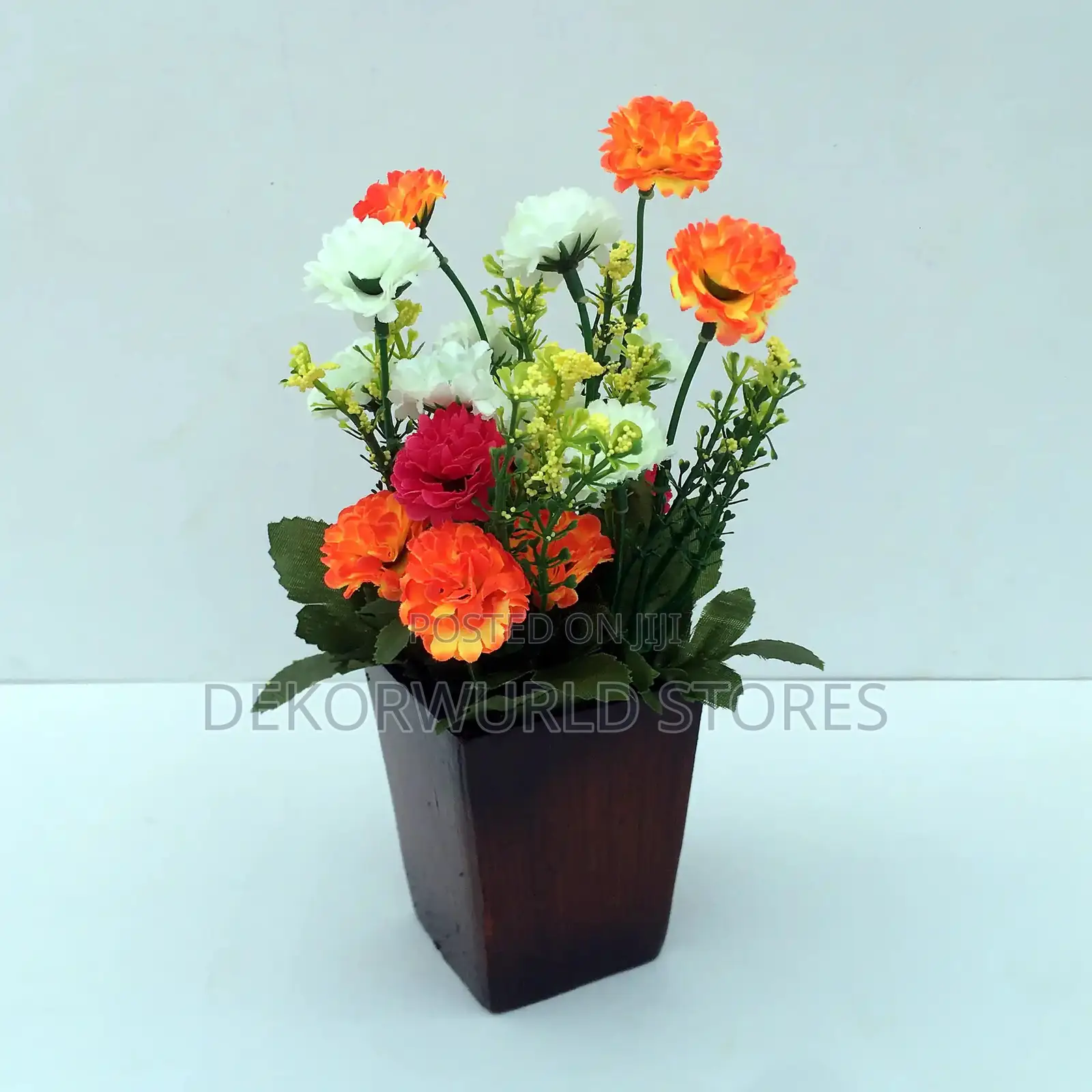 Tiny Wooden Vases With Carnation Flowers