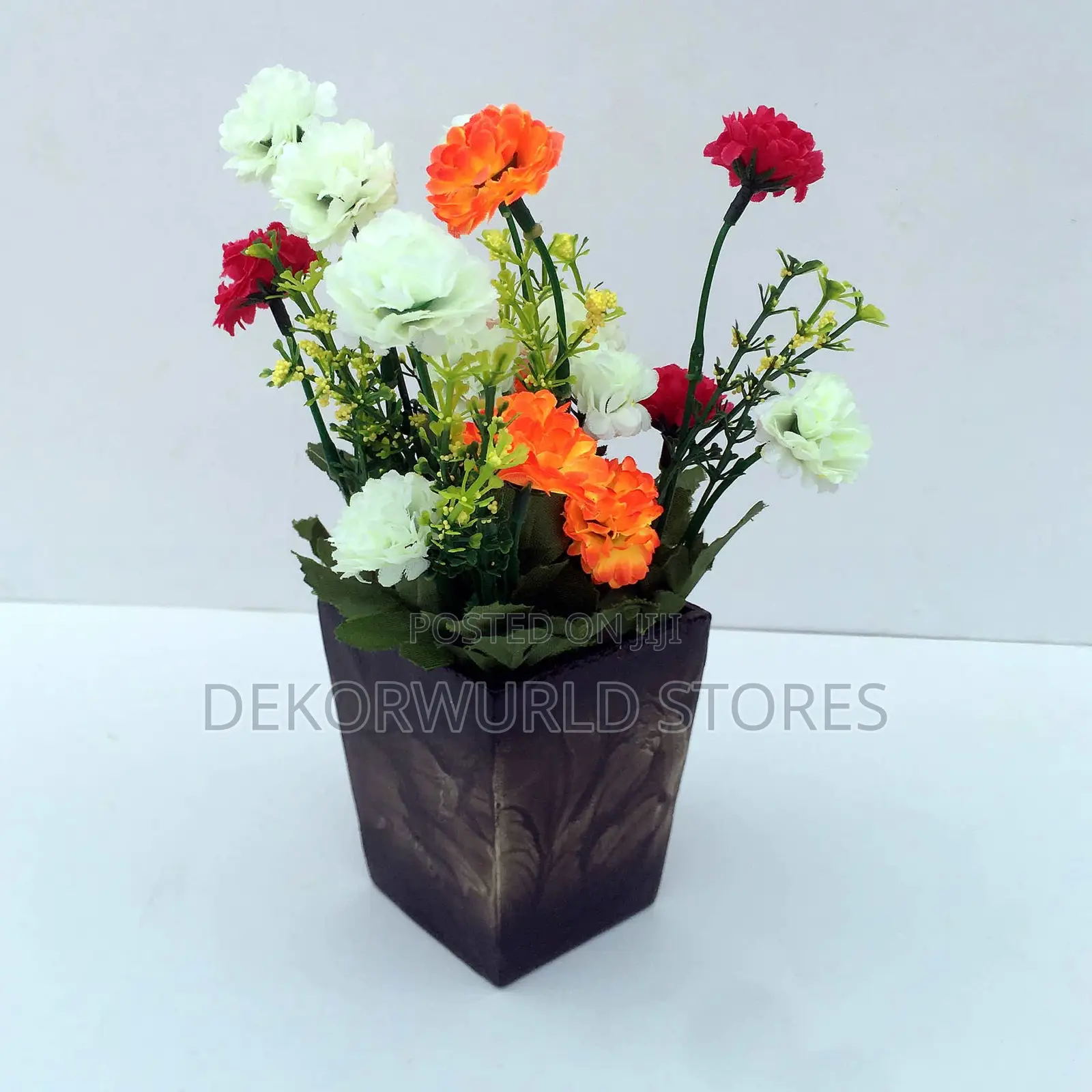 Tiny Wooden Vases With Carnation Flowers