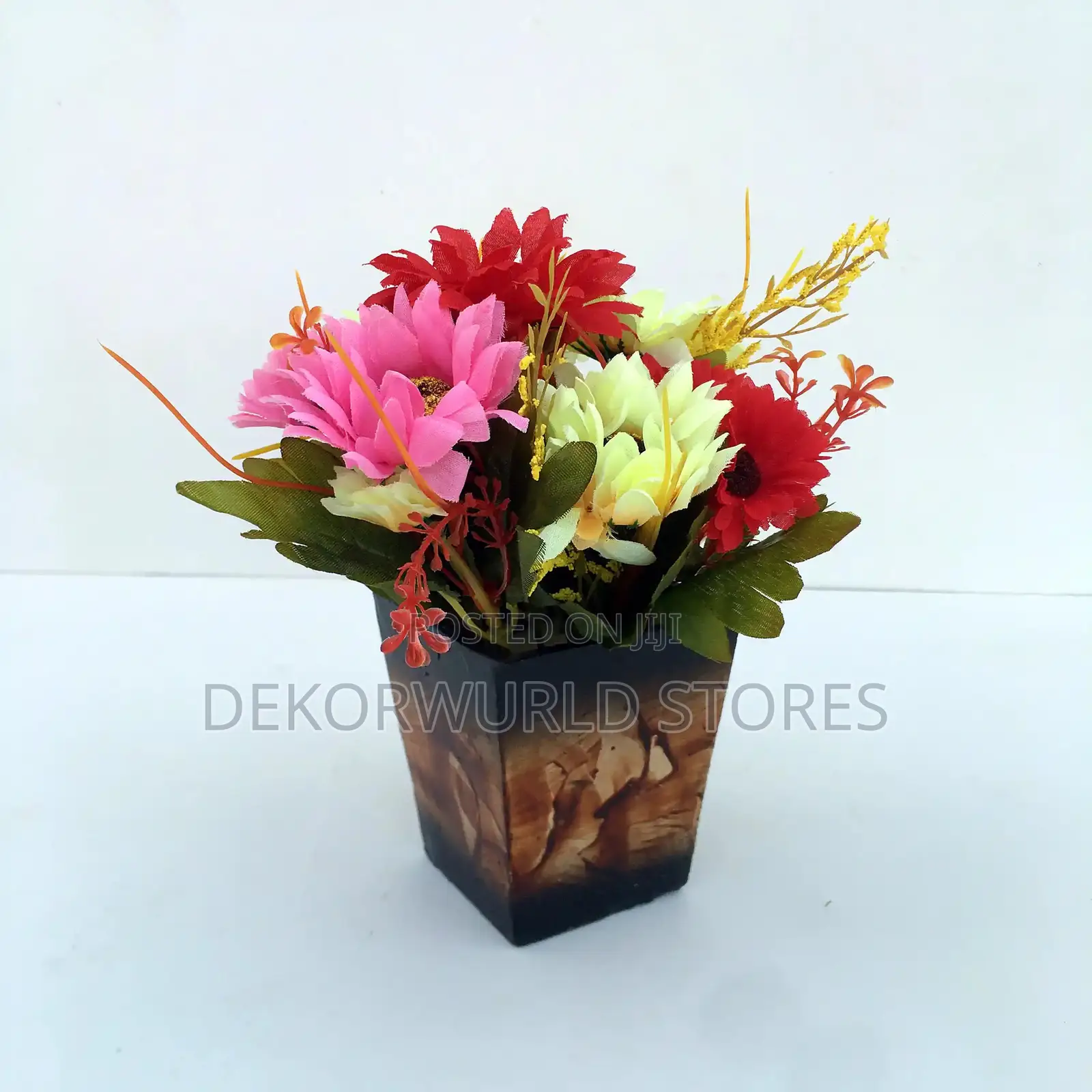 Tiny Wooden Vases With Carnation Flowers