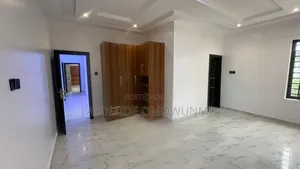 5bdrm Duplex in Abijo Gra for sale
