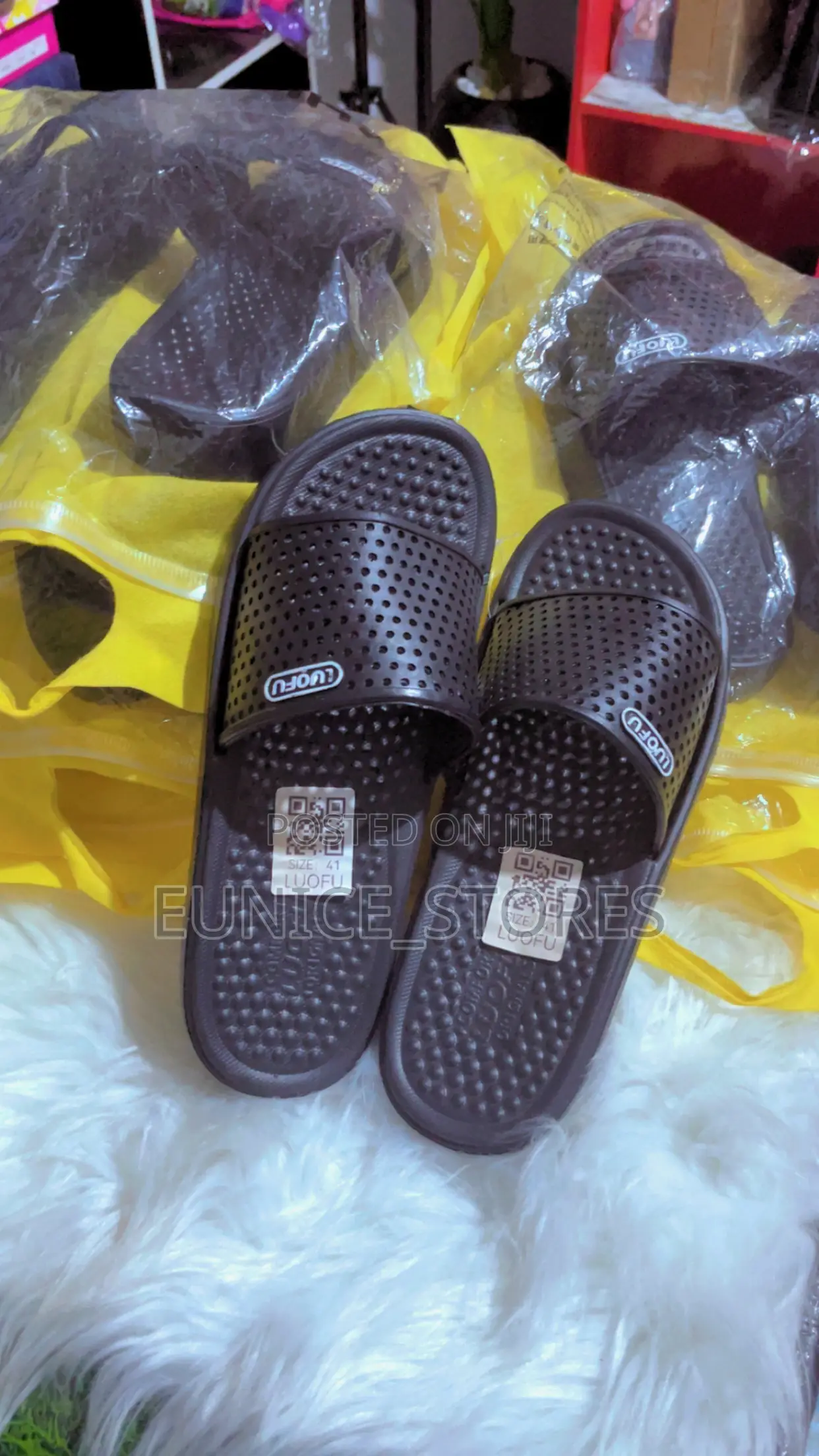 Loufus Rubber Slides
