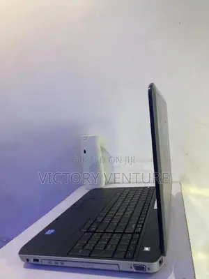 Laptop Dell Latitude E5520 4GB Intel Core i5 HDD 250GB