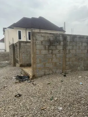 5bdrm Duplex in Lokogoma for sale