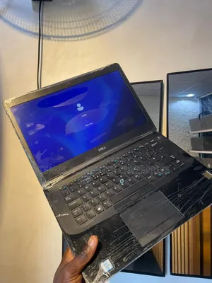 Laptop Dell Latitude E7470 8GB Intel Core i5 SSD 256GB