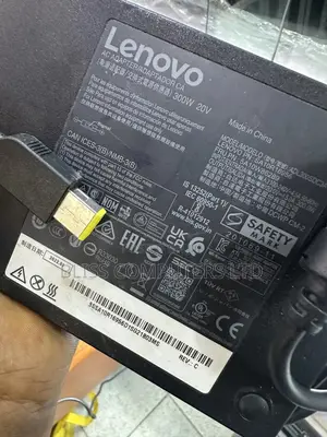 Lenovo 300w 20v Usb Mouth