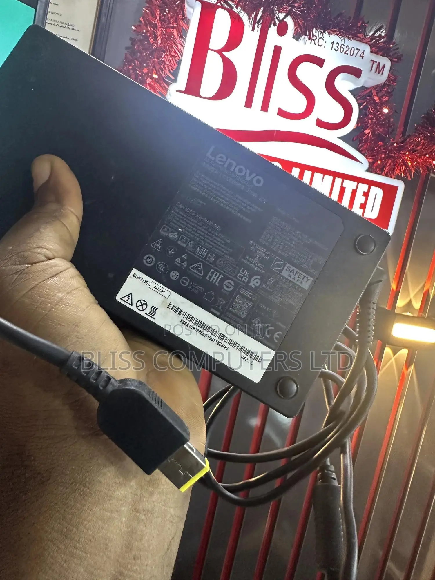 Lenovo 300w 20v Usb Mouth